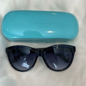 Kate Spade Navy Sunglasses with case